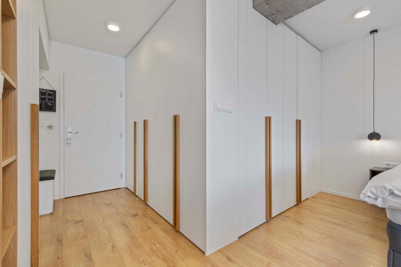 Apartamento Lam Concrete - Ac - Balcony Bratislava Exterior foto