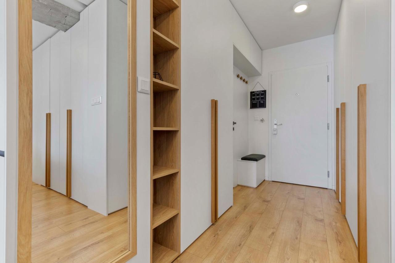 Apartamento Lam Concrete - Ac - Balcony Bratislava Exterior foto