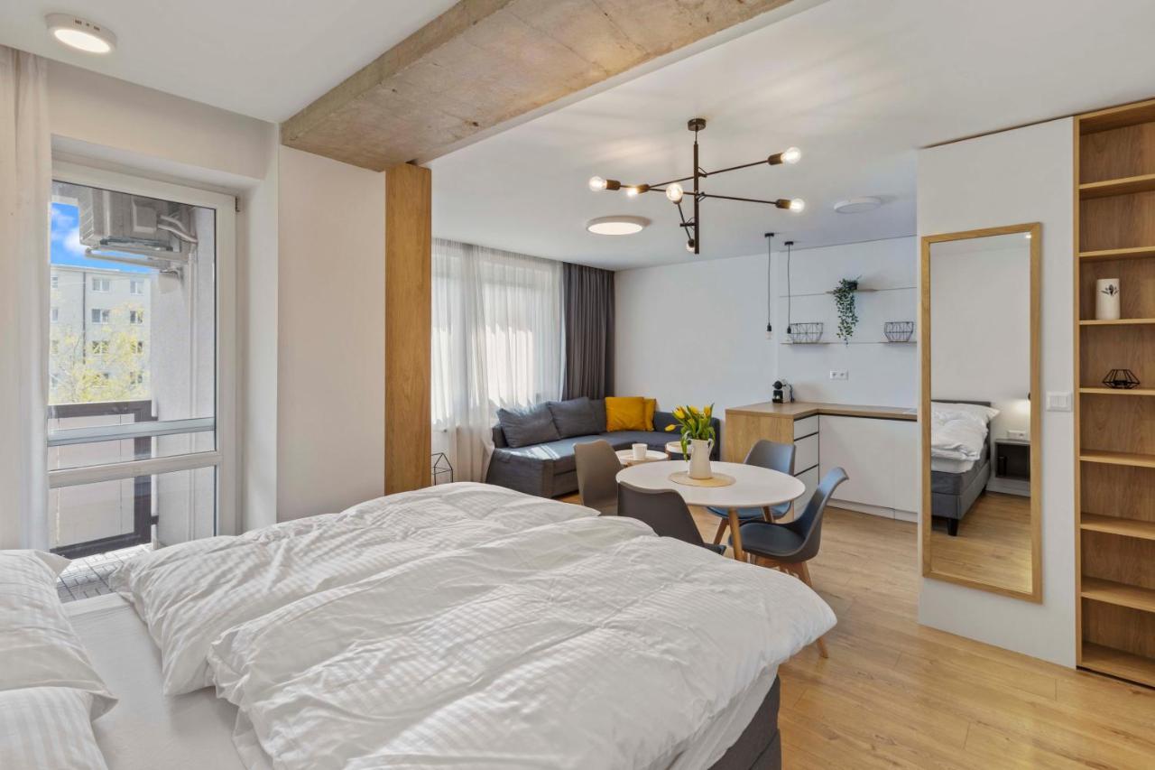 Apartamento Lam Concrete - Ac - Balcony Bratislava Exterior foto