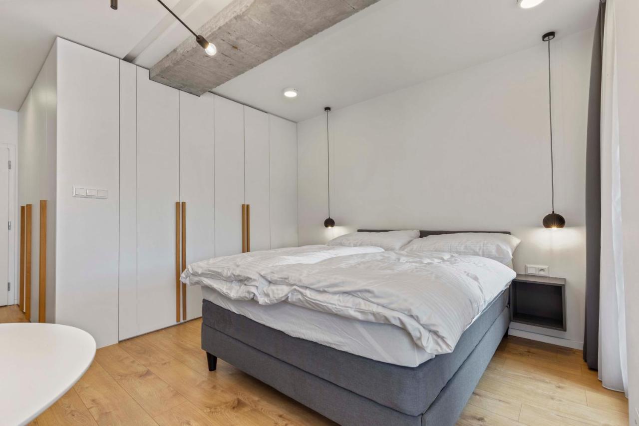 Apartamento Lam Concrete - Ac - Balcony Bratislava Exterior foto