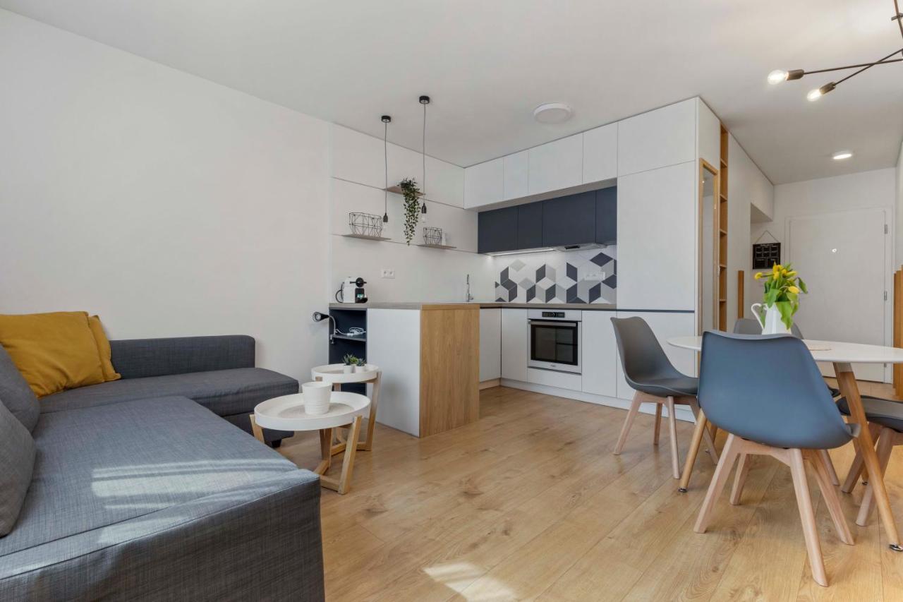 Apartamento Lam Concrete - Ac - Balcony Bratislava Exterior foto